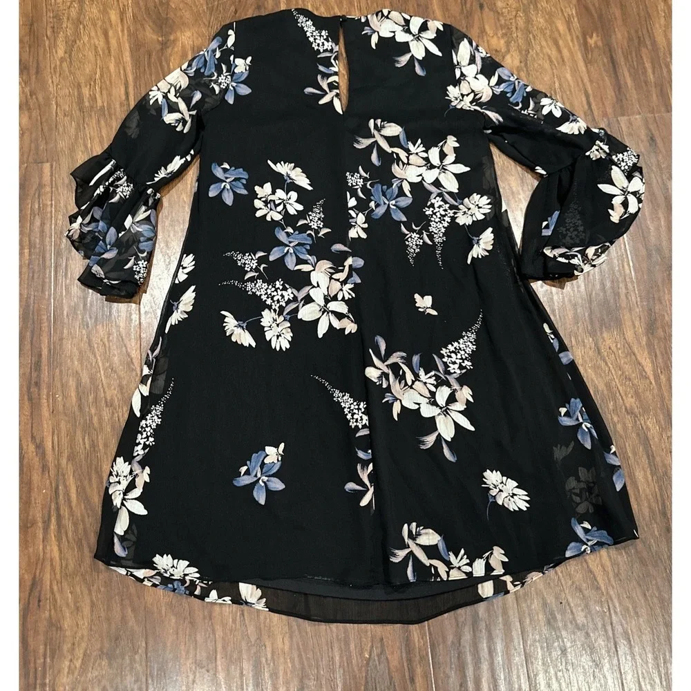 Calvin klein Dress Floral Shift Ruffle Sleeves Size 8